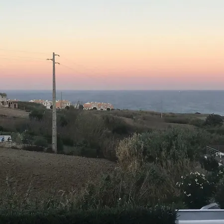 Pani Βίλα *